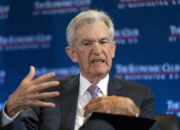 The Fed Mengejutkan Pasar, Tarif Trump Berisiko Picu Inflasi