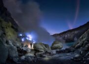 Blue Fire, Pantai Rahasia, Plus Bus Nyaman!